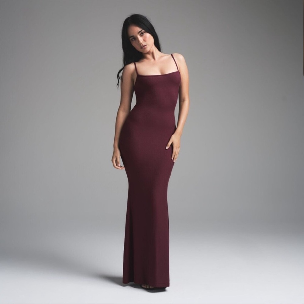SKIMS Soft Lounge Maxi dresses - Bordeaux